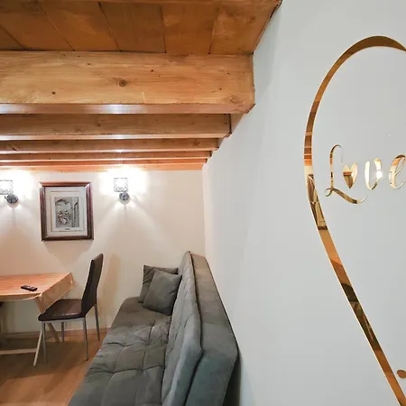 Dal Monsingore Apartment Bari