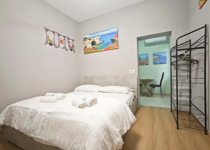 Dal Monsingore Apartment *